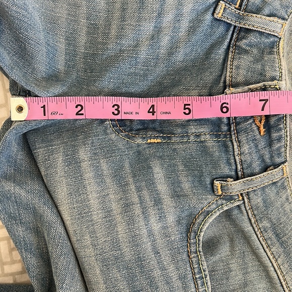 hollister 5s (27x31) low rise boot cut jeans - Picture 6 of 9